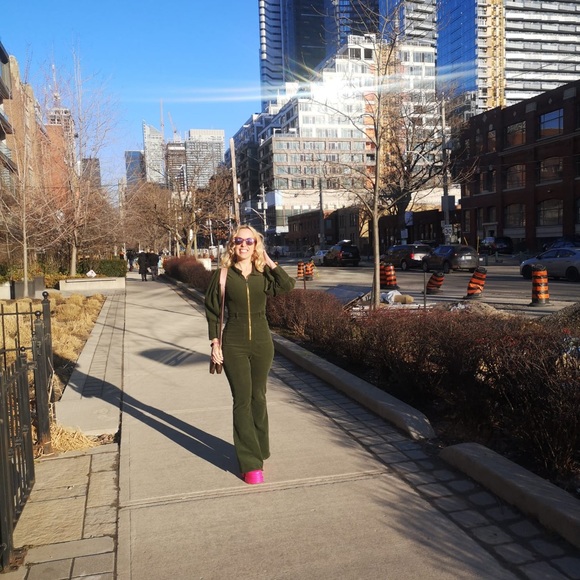 WEWOREWHAT 70'S Corduroy Jumpsuit - Picture 7 of 7